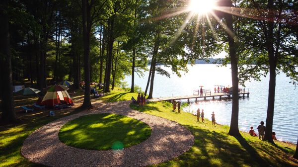 Top campings à choisir pour un été avec parc aquatique